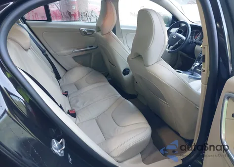 2014 Volvo S60 T5 from USA, damaged, VIN YV1612FS3E2277310